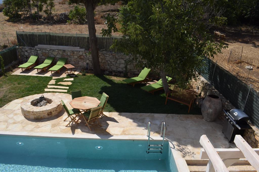 Traditional Stonebuilt Villa Leonanto, Only 5 Km From A Sandy Beach Κάστελλος Εξωτερικό φωτογραφία